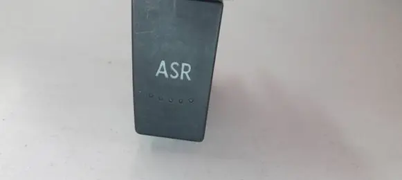Traction control (ASR) switch