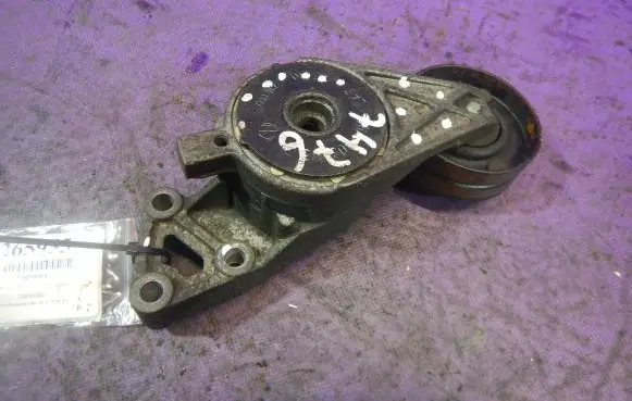 Volkswagen Golf IV Timing belt tensioner 06A903315D