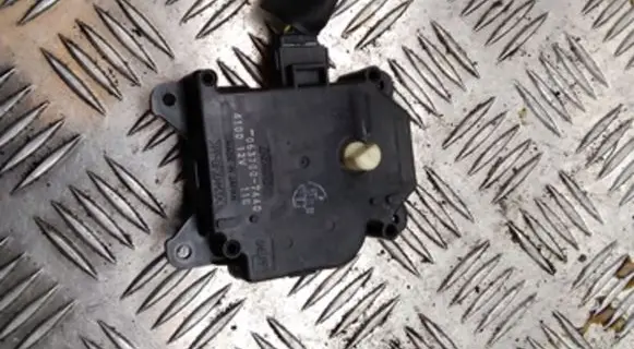 Toyota Prius (XW20) Air flap motor/actuator 0637007440