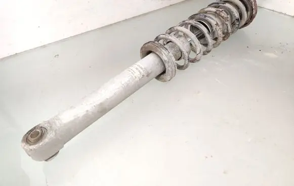 BMW 5 E39 Rear shock absorber with coil spring 1093646 33521093646