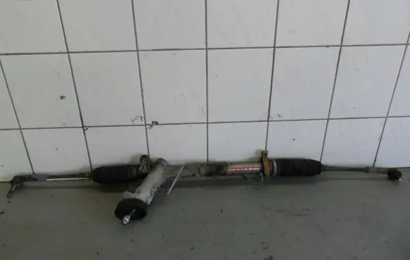 Skoda Fabia Mk2 (5J) Steering rack