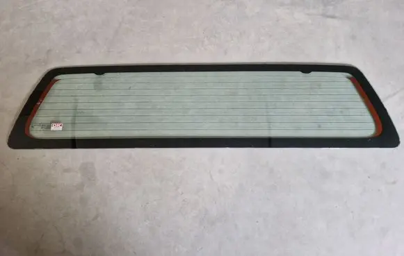 Isuzu D-Max Rear windscreen/windshield window 