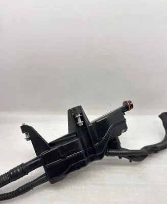Mercedes-Benz GLS X166 Oil breather separator A2760107111