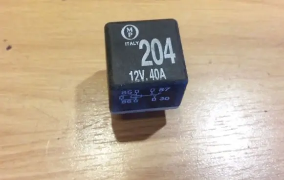Audi A8 S8 D2 4D Other relay 431951253H