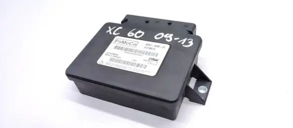 Volvo XC60 Hand brake control module 31318610 32620227A 32620227