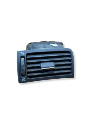 Toyota Avensis T250 Dashboard side air vent grill/cover trim 