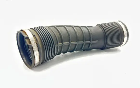 Volvo S80 Air intake hose/pipe 6898050