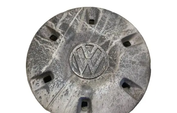 Volkswagen Crafter Original wheel cap 9064010025