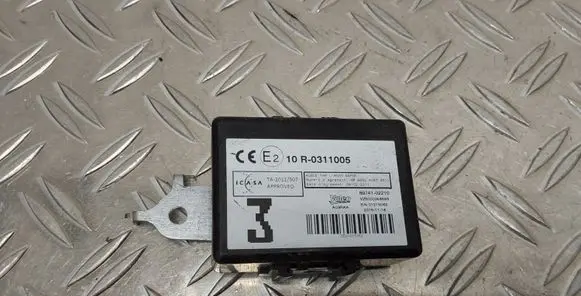 Toyota Auris E180 Door control unit/module 8974102210