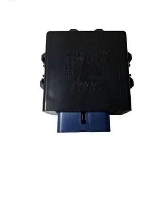Toyota Yaris Day light relay 8281052050