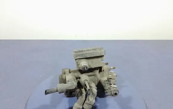 Renault Megane III Vacuum valve 21122038