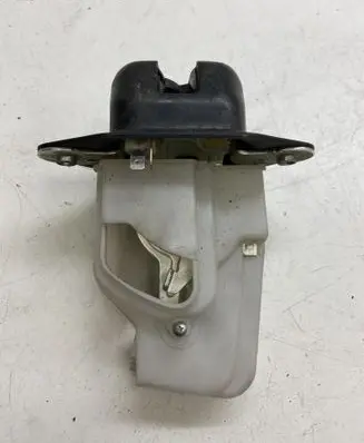 Honda Civic Tailgate/trunk/boot lock/catch/latch EUK9361120A EE74800