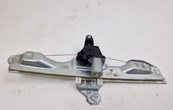 Nissan Qashqai Rear door window regulator with motor 827004EA0A C17321101