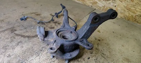 Honda Civic Front wheel hub