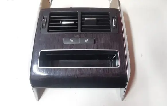 Rear air vent grill