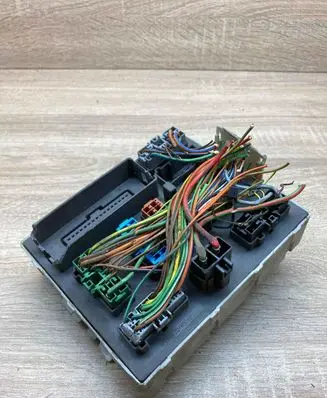 Ford Focus Fuse box set 518783402
