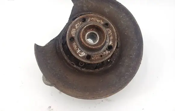 Volvo V70 Rear wheel hub 9200623