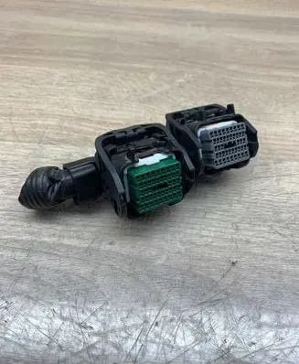 Citroen C3 Plug wire 1827108 1827109