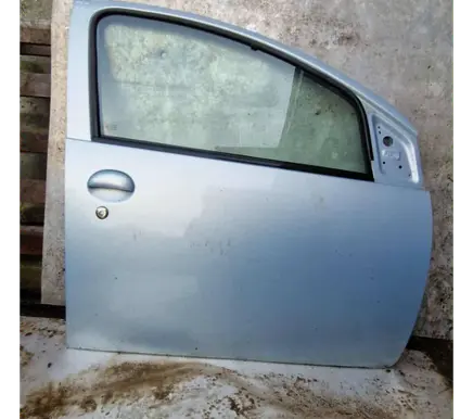 Toyota Aygo AB10 Front door