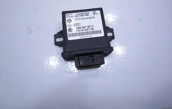 Volkswagen PASSAT B7 Light module LCM 5M0907357F 5WK50466 160920130007