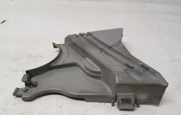 Renault Megane III Timing belt guard (cover) 135613805r