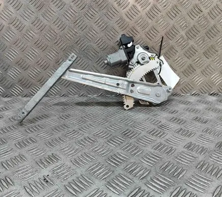 Nissan Leaf II (ZE1) Rear door window regulator motor 82730CV01C