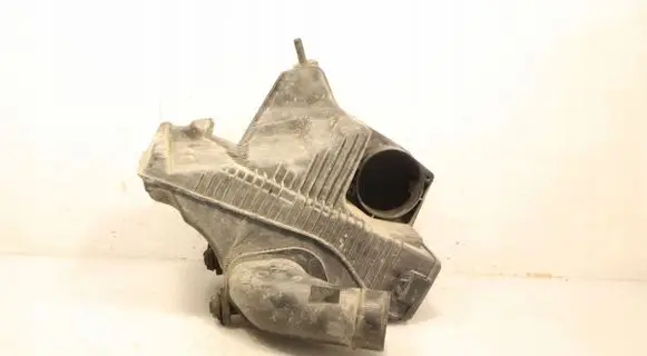 Nissan NV200 Air filter box