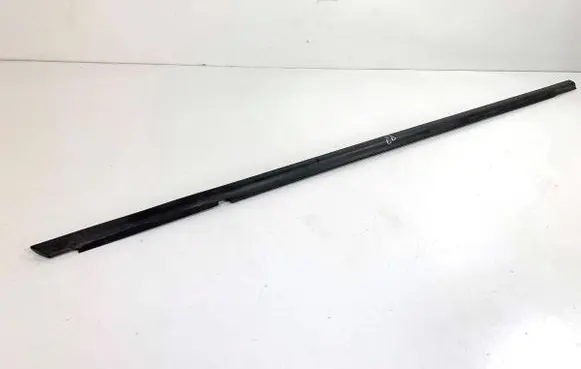 KIA Ceed Front door glass trim molding 
