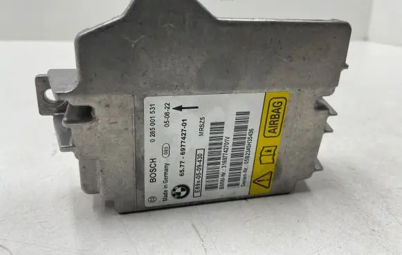 BMW 1 E81 E87 Airbag control unit/module 6977427 31697742701V 0285001531
