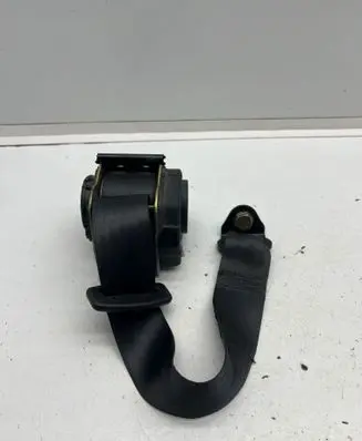 Maserati Quattroporte Rear seatbelt 38776BY0 3U01843270 00063774B