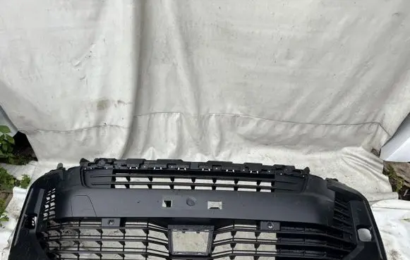 Peugeot Expert Front bumper