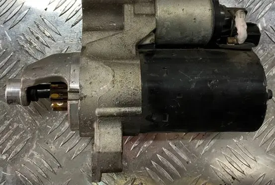 Audi A4 S4 B7 8E 8H Starter motor 06H911021A A4S4B7