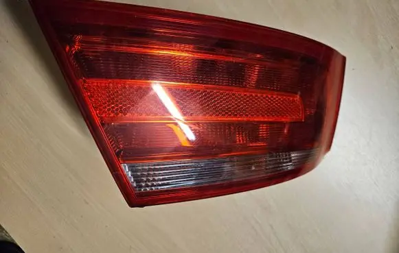 Audi A5 8T 8F Rear/tail lights 8T0945095 AU484