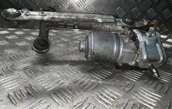 Seat Altea XL Front wiper linkage and motor 5P0955024D 3397020916 011007