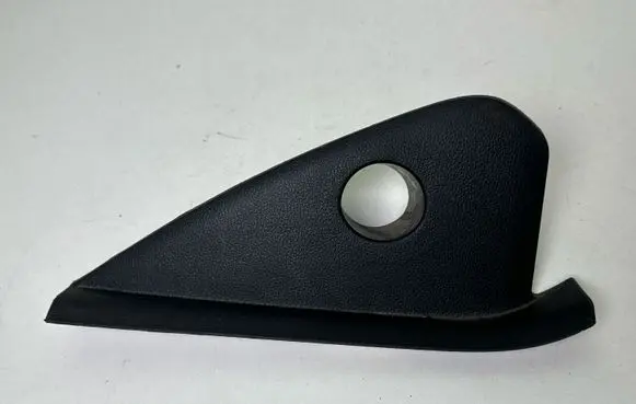 Ford Mustang VI Dashboard side end trim FR3B6304480AE