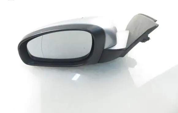 Front door electric wing mirror