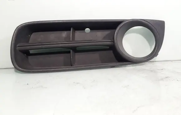 Skoda Fabia Mk2 (5J) Front fog light trim/grill 5J0853665