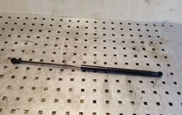 Audi A8 S8 D4 4H Tailgate/trunk strut/damper 4H0827551B