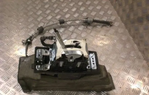 Audi A8 S8 D3 4E Gear shifter/selector 4E1713041AD