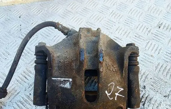 Citroen C4 Cactus Front brake caliper 