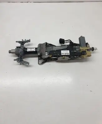 Steering wheel axle set