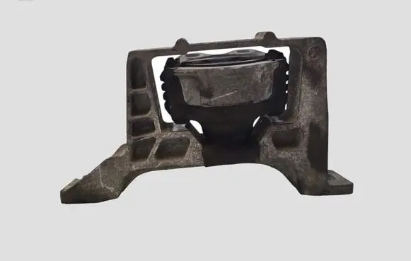 Mazda 3 I Engine mount bracket