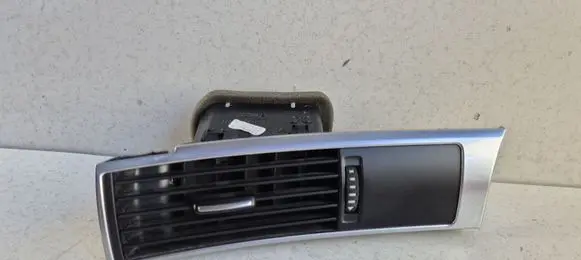 Audi A6 S6 C6 4F Dashboard side air vent grill/cover trim 4F1820901D