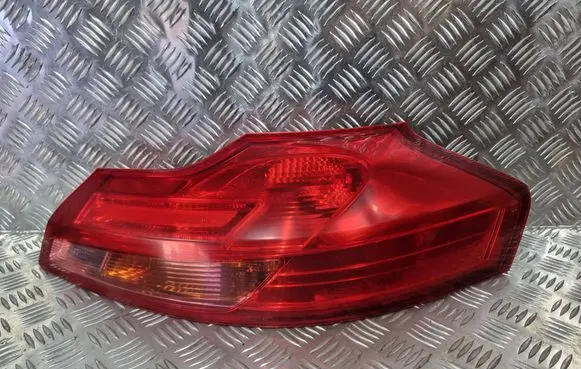 Rear/tail lights