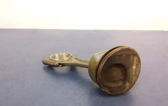Porsche Panamera (970) Piston 