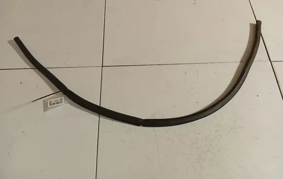 BMW 3 E90 E91 Engine compartment rubber 