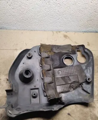 Volkswagen PASSAT B5.5 Engine cover (trim) 038103925