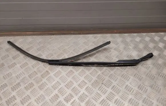 Audi A8 S8 D4 4H Windshield/front glass wiper blade 3392126178