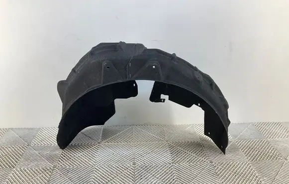 Audi Q3 8U Rear arch fender liner splash guards 8U0810172A