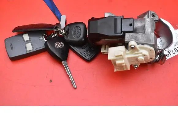 Toyota Auris 150 Ignition lock